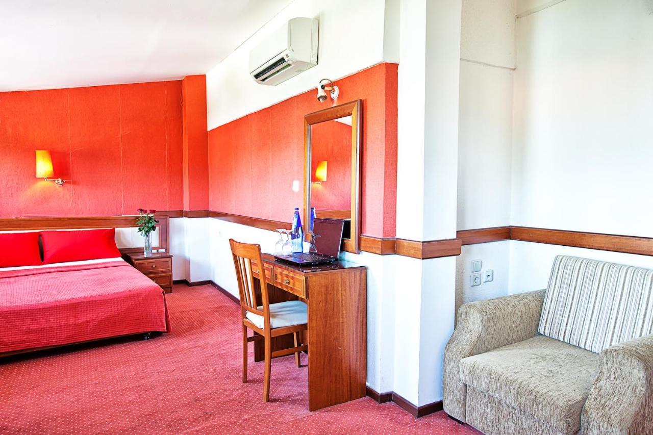 Anastassiou Hotel - Bike And Motorcycle Friendly Hotel Kastoria Extérieur photo
