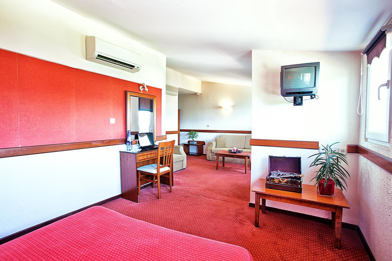 Anastassiou Hotel - Bike And Motorcycle Friendly Hotel Kastoria Extérieur photo